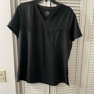 Black Women’s size large V-Neck Scrub Top Short Sleeve Shirt EUC with pocket